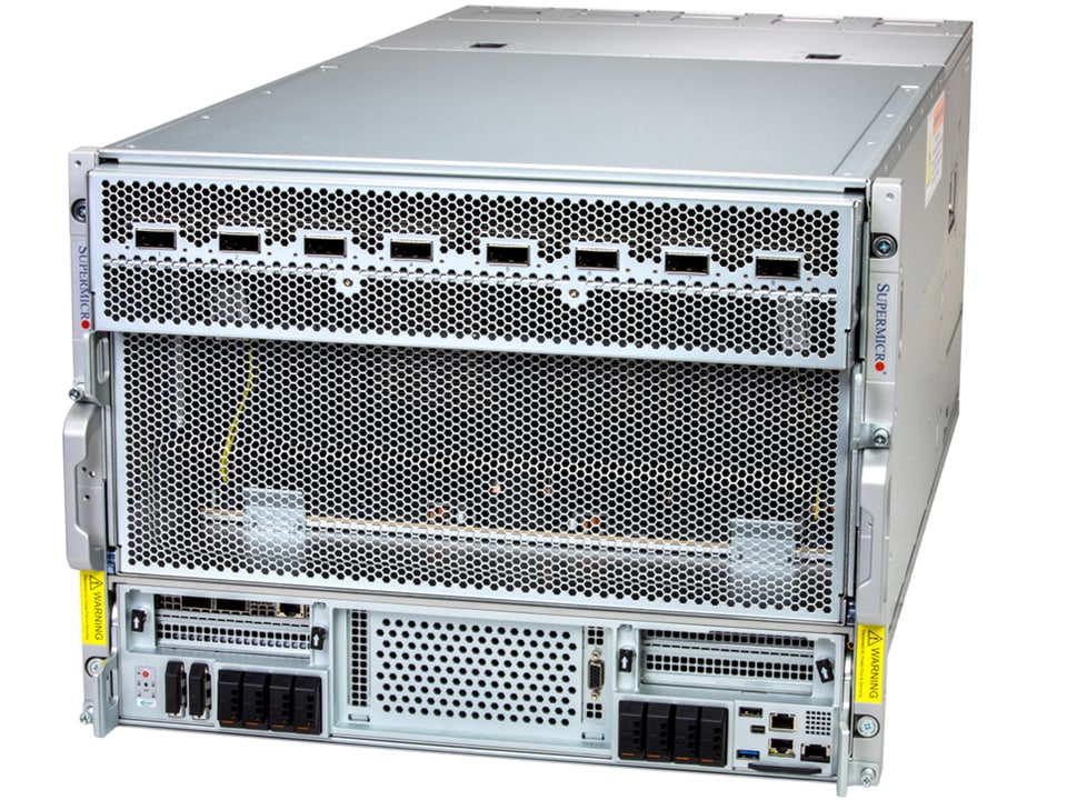 Supermicro SYS-822GS-NB3RT — Main View